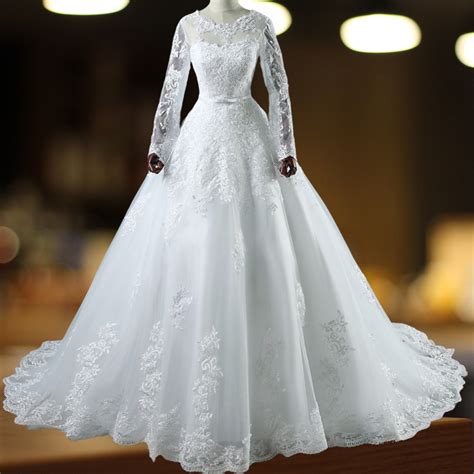 GownLink: Your Ultimate Destination for White Stunning Gowns in India