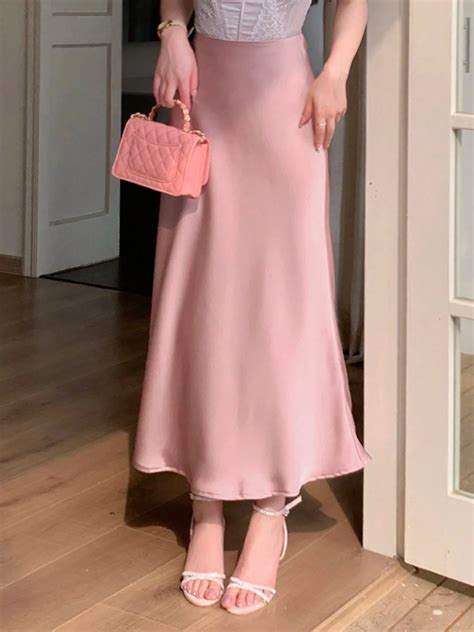 Satin Mermaid Skirt | Savana | Bestsellers