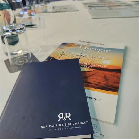 Colegele noastre, Ruxandra-Stefania Grajdan si Bianca Elena Hogea ...