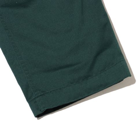 nanamica Wide Chino Pants Green 24SP-I（ナナミカ ワイド チノ パンツ-グリーン） | atmos ...