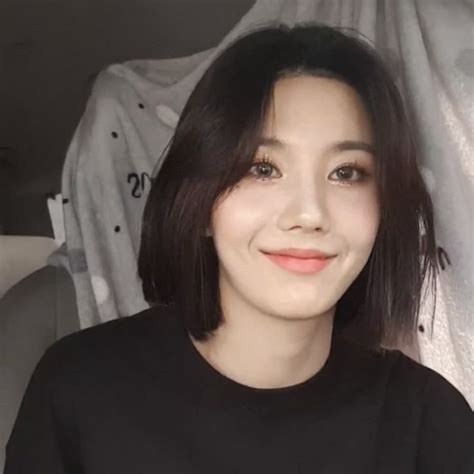 ʕ ᴥ ʔ ☆ﾐ | Shot hair styles, Short hair styles, Hair icon