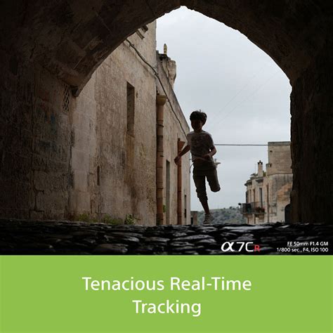 Sony Alpha ILCE-7CR Full-Frame Interchangeable-Lens Mirrorless Camera