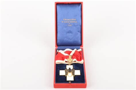 ratisbon's | GERMAN SOCIAL WELFARE DECORATION 1ST CLASS IN CASE - GODET ...