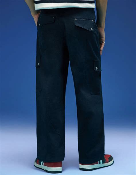 Navy Woven Relaxed Fit High-Rise Exclusive Cargo Pant – Veirdo