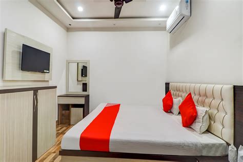 Flagship Hotel New Era, Flagship Jamshedpur, Book @ ₹1259 - OYO