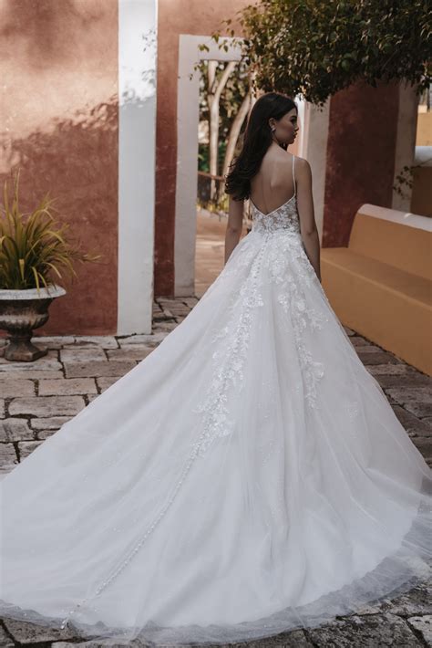 ALLURE BRIDALS 9964 WEDDING DRESS | Confetti and Couture