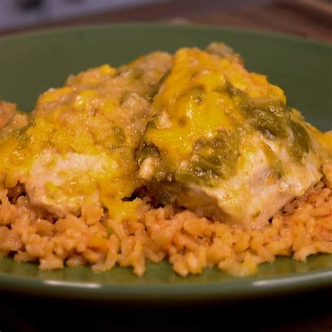 Green Chile Chicken Bake - Los Foodies Magazine