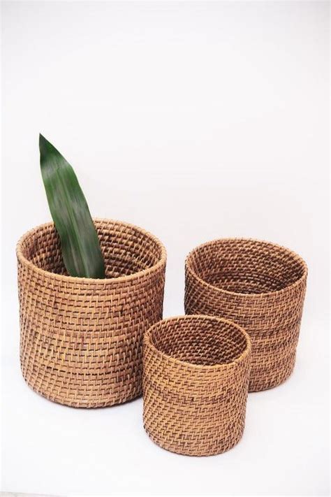 Round Planters (Set of 3) – Staple East