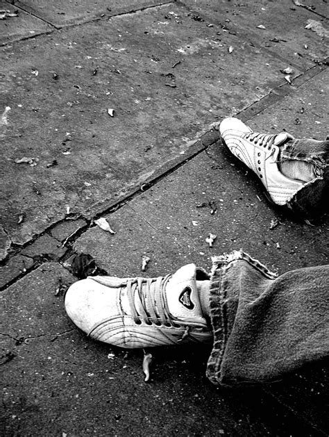 Ayaklarımız - Ayak Resimleri (1. Katalog) - Sayfa 12