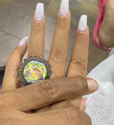 Badminton Star Jwala Gutta Gets Engaged | Femina.in