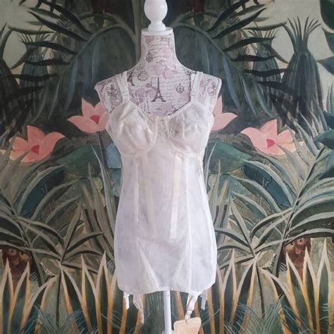 Buy Corselets and Shapers Online In India - Etsy India