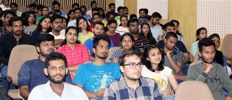 Business Landscape 2019 | SDMIMD