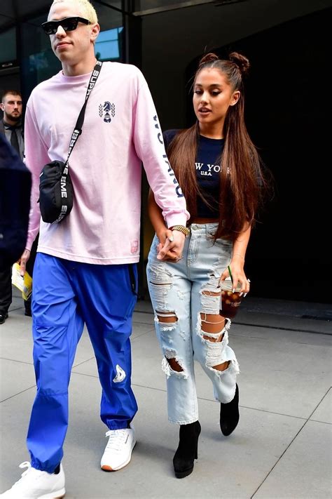 Ariana Grande Amazon Music Unboxing Prime Day Concert July 11, 2018 ...