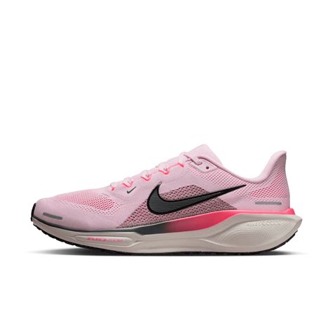 Nike Pink Pegasus. Nike.com