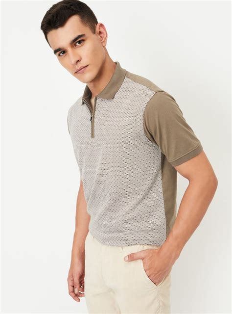 Buy Men Colourblock Zip Polo T-shirt Online at just Rs. 799.0 ...