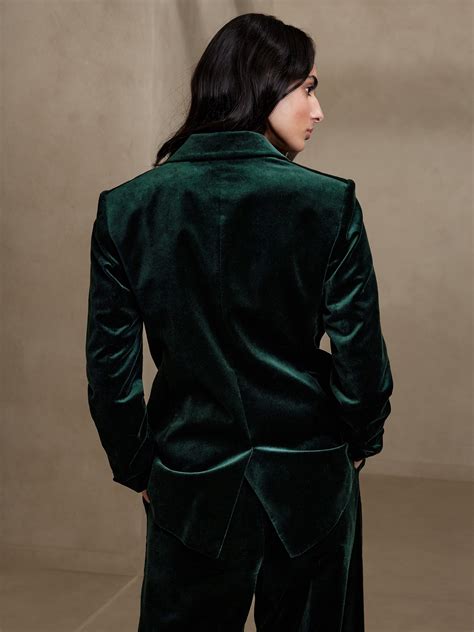 Veluro Oversized Velvet Blazer | Banana Republic