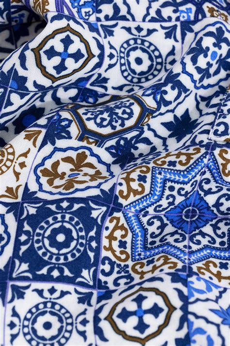 Buy Men's Block Print Blue Polo T-Shirt Online | SNITCH