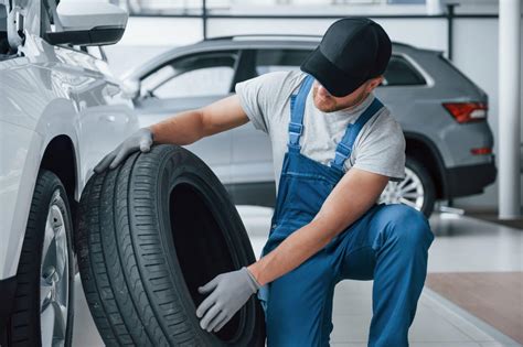 Tire Technician Job Description Template - AvaHR