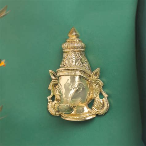 Brass Varaha Face Wall Hanging (6.5 Inch) – Vedansh Craft