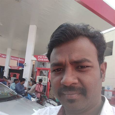 Narasimha HC at Essar-Sri Ranganatha Service Station, Vijay Nagar ...