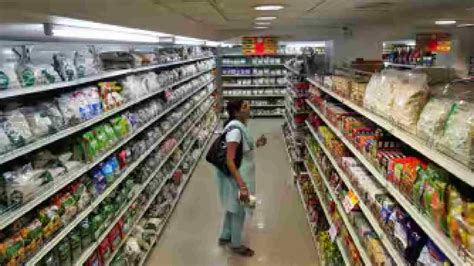 FMCG Market Anticipates Volume Growth in FY25, Bolstering Revenue