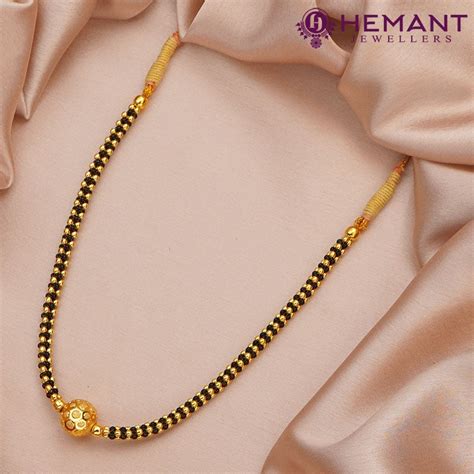 Traditional Maharashtrian Kolhapuri Thushi BG Dot 12 MM – Hemant Jewellers