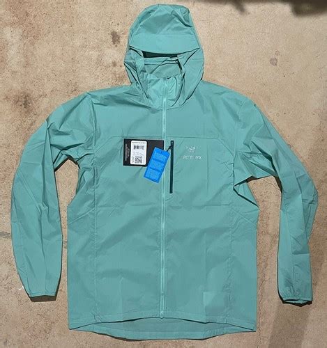 Arc'Teryx Squamish Water Resistant Hooded Jacket - India | Ubuy