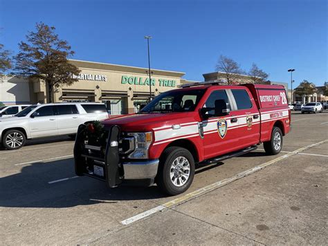 Houston Fire Department District Chief 28 Ford F250 : r/FireTrucks