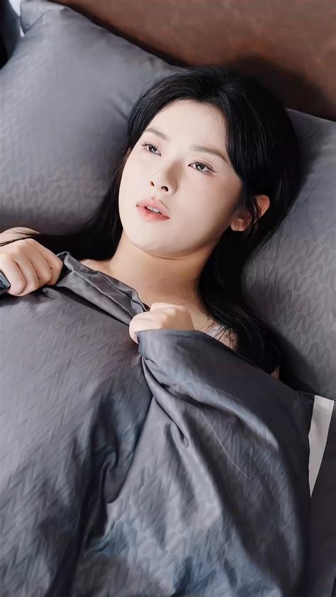 The Reserved Heir And His Reluctant Bride Chinese Drama with 79 ...