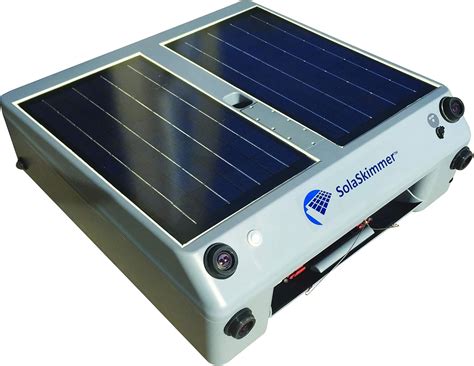 Best Solar Pool Cleaners Review Guide For 2023 - Simply Fun Pools