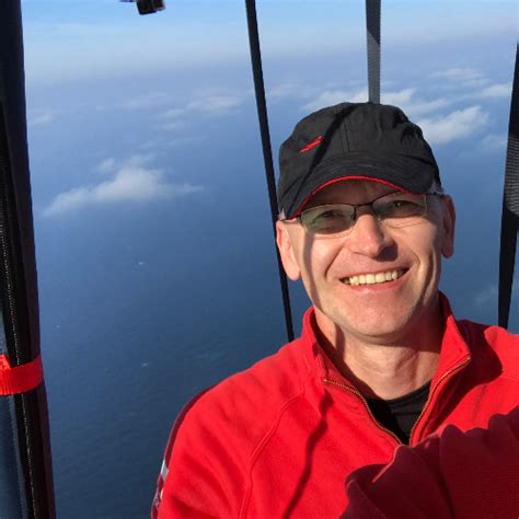 WatchMeFly | Pilot Profile - Miroslaw KOWALSKI