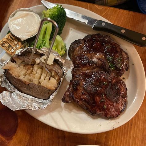 COUNTRY SPIRIT RESTAURANT & TAVERN, Henniker - Restaurant Reviews ...