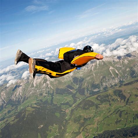 How Dangerous Is Wingsuit Flying