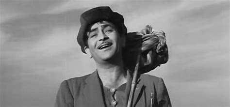 Chinese Man Singing Awaara Hoon Lights Up The Internet