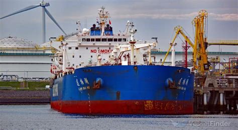 LIAN BAI HU, Crude Oil Tanker - Details and current position - IMO ...
