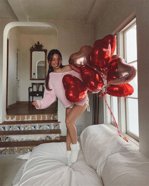 Ayla Woodruff | A flower series 🌸 | Instagram