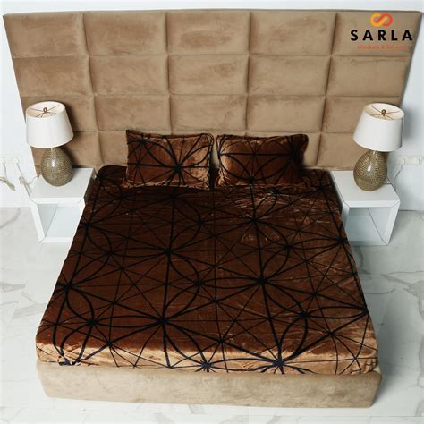 Shahi – Sarla Blankets and Beyond