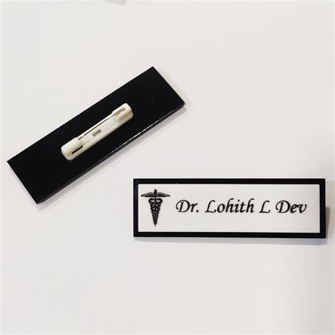 Doctor Nameplate / Doctor Name Badge Acrylic pinback – Creator