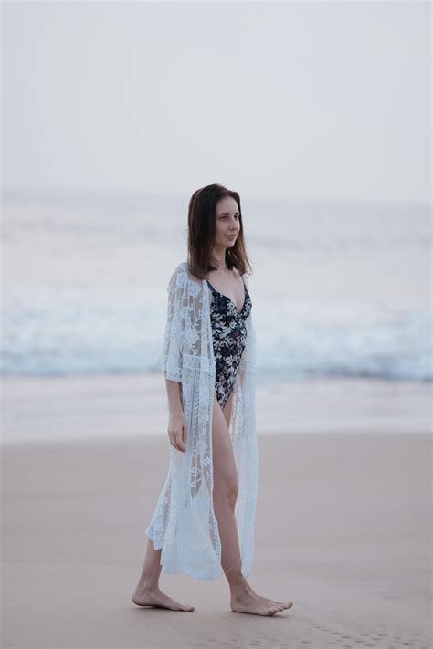 Skinny White Guy Photos, Download The BEST Free Skinny White Guy Stock ...