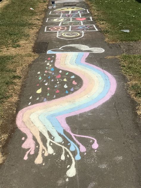 Rainbow sidewalk chalk | Pavement chalk art, Sidewalk chalk art, Chalk fun