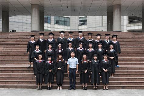 2010级/2014届本科毕业生班级留影-重庆大学法学院
