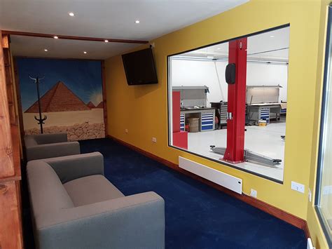 Rathcoole Mechanic Lucan Car Service & Garage Near Me – Pyramid Motors