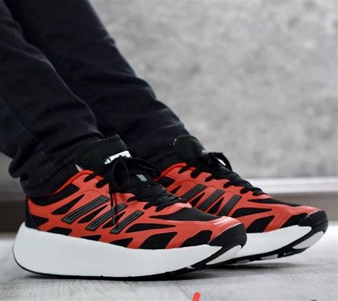 Adidas Adizero Aruku Maroon Running Shoes