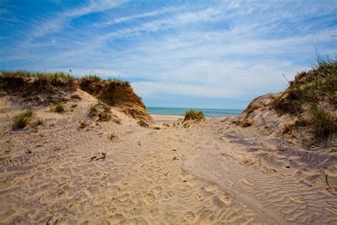Best beaches around the US to visit this summer - The Points Guy