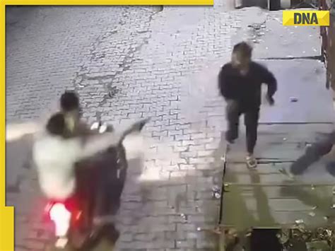 Who was Afzal Khan, over 7-feet-high general killed by Chhatrapati ...