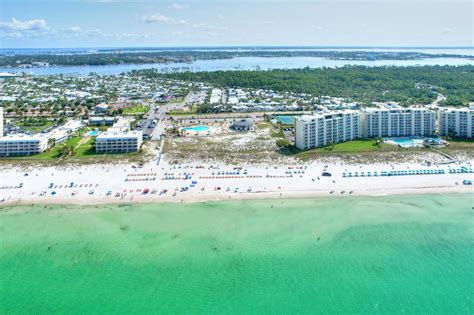 Beach Rental Amenities | Venture Out Rentals PCB