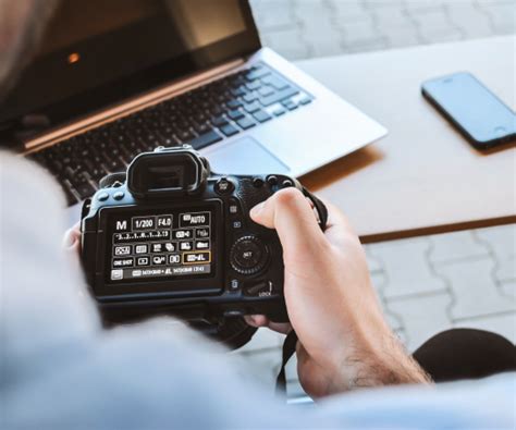 Multimedia Arts Graphics 的图像结果