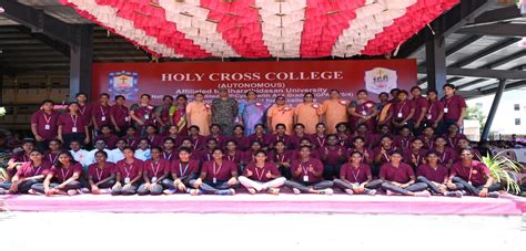 HOLY CROSS COLLEGE - TRICHY