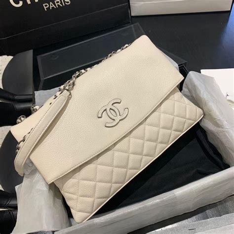 Chanel bag Our bags are completely 1:1 replicas of the original, we ...