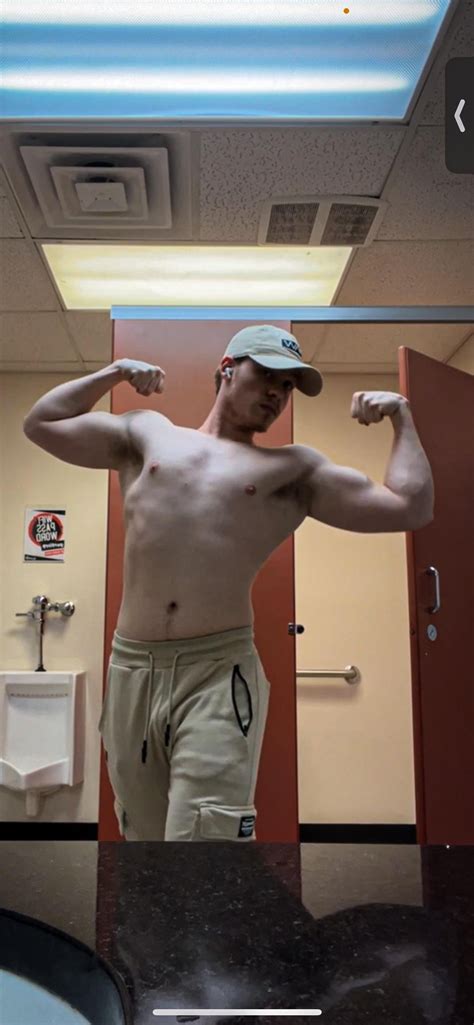 In September I started my bulk journey at 165lbs and now I’m ending the ...